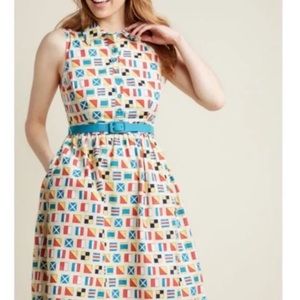 ModCloth Fits the Function Dress in Flag Print Small (belt not included)
